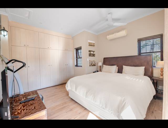 4 BEDROOM FREEHOLD FOR SALE IN ZEVENDAL